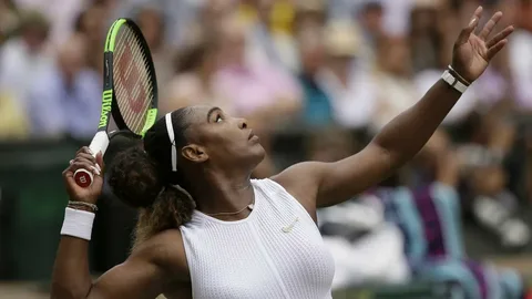 99+ ảnh Serena Williams, nữ hoàng quần vợt với trái tim nhân ái 1