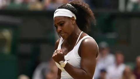 99+ ảnh Serena Williams, nữ hoàng quần vợt với trái tim nhân ái 18