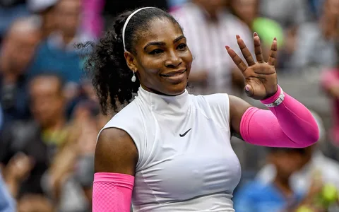 99+ ảnh Serena Williams, nữ hoàng quần vợt với trái tim nhân ái 38