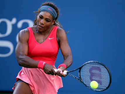 99+ ảnh Serena Williams, nữ hoàng quần vợt với trái tim nhân ái 7