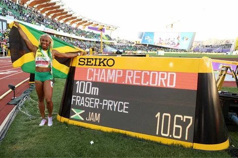 99+ ảnh Shelly-Ann Fraser-Pryce, biểu tượng cho thế hệ trẻ Jamaica 14