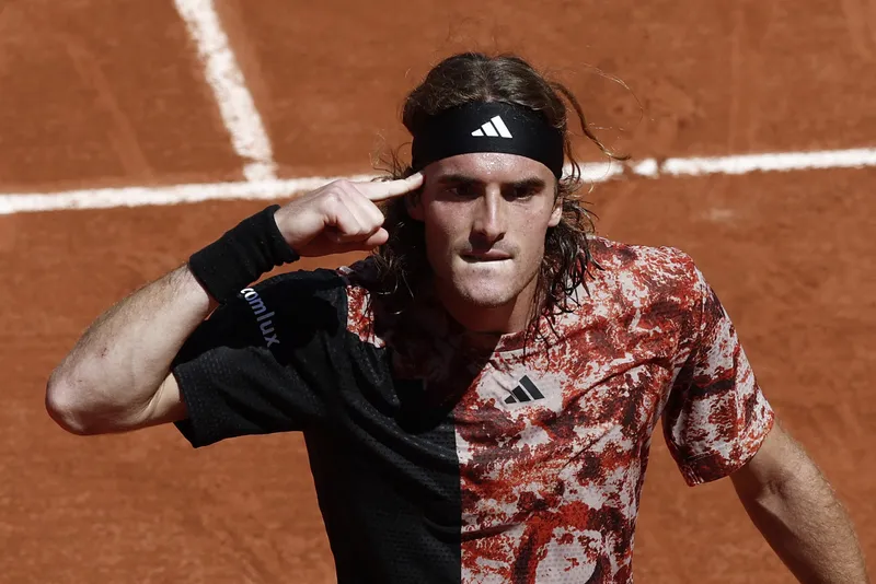 99+ ảnh Stefanos Tsitsipas, ngôi sao đang lên của làng quần vợt thế giới 20