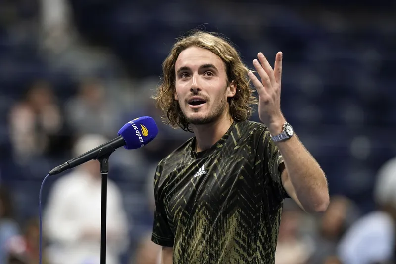 99+ ảnh Stefanos Tsitsipas, ngôi sao đang lên của làng quần vợt thế giới 36