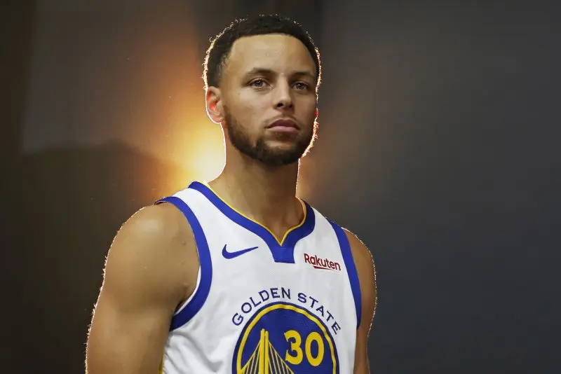 99+ ảnh Stephen Curry, nhà vô địch vĩ đại nhất thập kỷ 2010 12