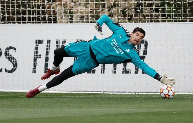 ảnh chế Thibaut Courtois 13