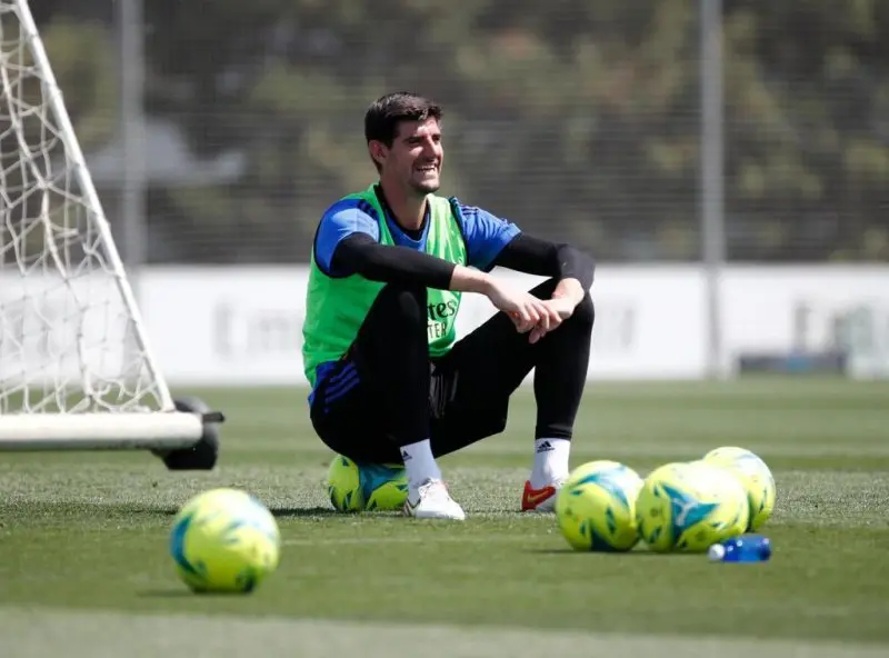 ảnh chế Thibaut Courtois 15