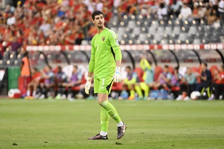 ảnh chế Thibaut Courtois 16