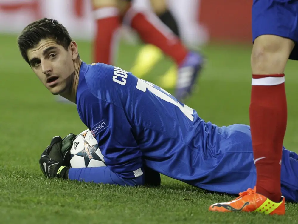 ảnh chế Thibaut Courtois 40