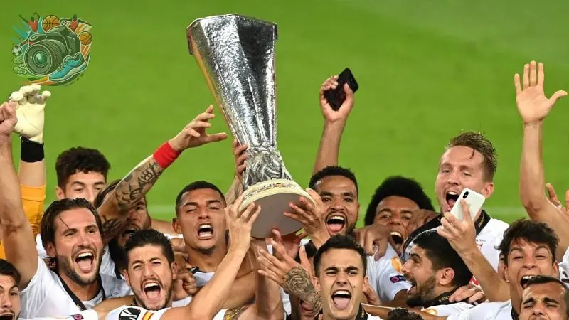 Những pha bóng kinh điển qua hình ảnh UEFA Europa League