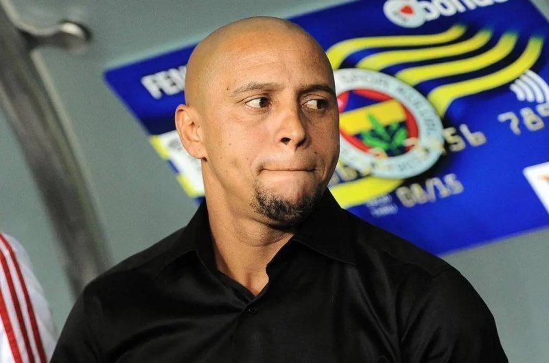  ảnh chế Roberto Carlos 3