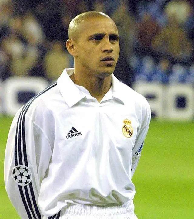  ảnh chế Roberto Carlos 39