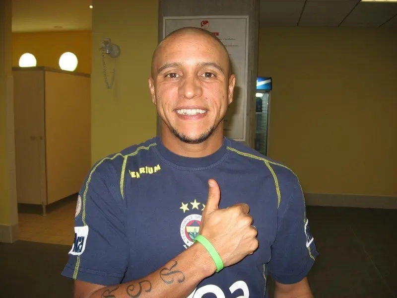  ảnh chế Roberto Carlos 6