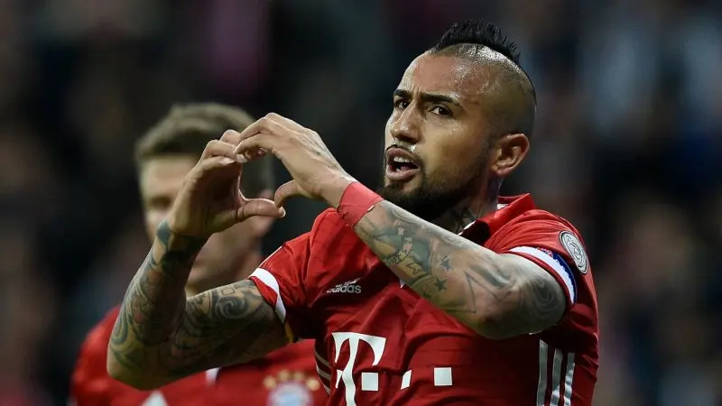 ảnh chế Arturo Vidal 32