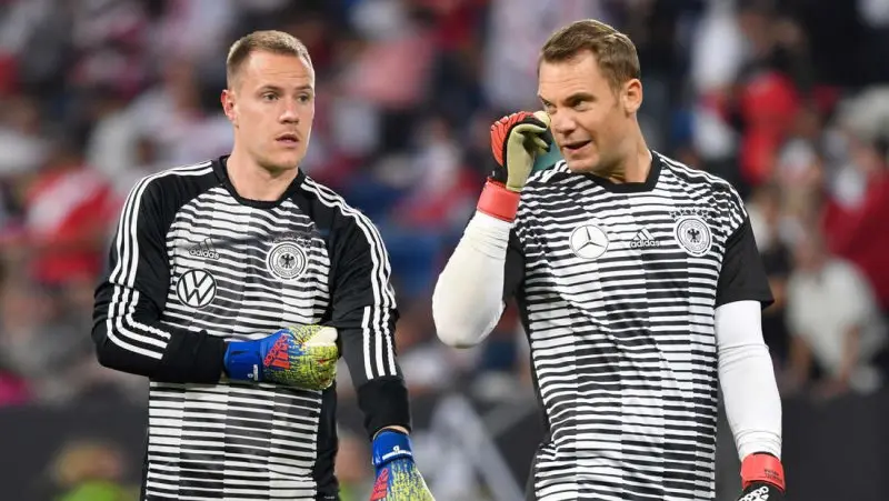 13chế Manuel Neuer 