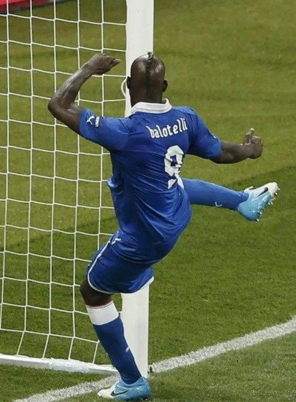 ảnh chế Mario Balotelli 15