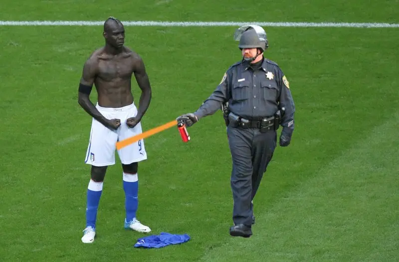 ảnh chế Mario Balotelli 17