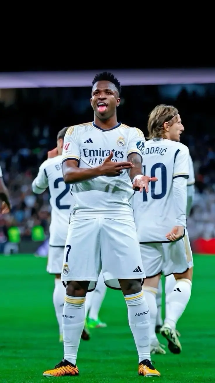 Bộ sưu tập ảnh Vinicius Jr, ngôi sao trẻ đầy tiềm năng của Real Madrid 48