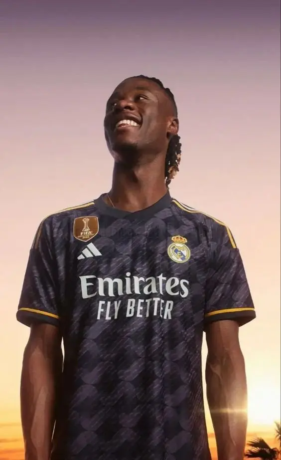 Bộ sưu tập ảnh Vinicius Jr, ngôi sao trẻ đầy tiềm năng của Real Madrid 9