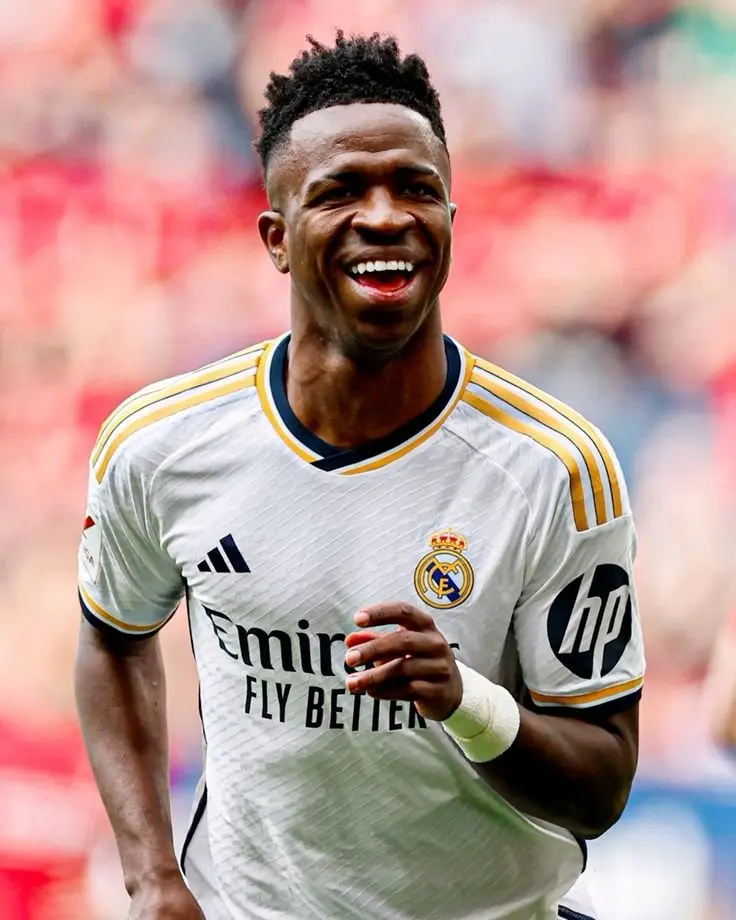 Bộ sưu tập ảnh Vinicius Jr, ngôi sao trẻ đầy tiềm năng của Real Madrid 14