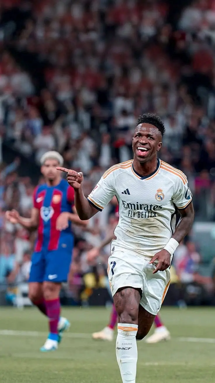 Bộ sưu tập ảnh Vinicius Jr, ngôi sao trẻ đầy tiềm năng của Real Madrid 15