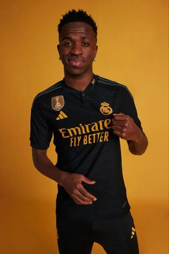 Bộ sưu tập ảnh Vinicius Jr, ngôi sao trẻ đầy tiềm năng của Real Madrid 19