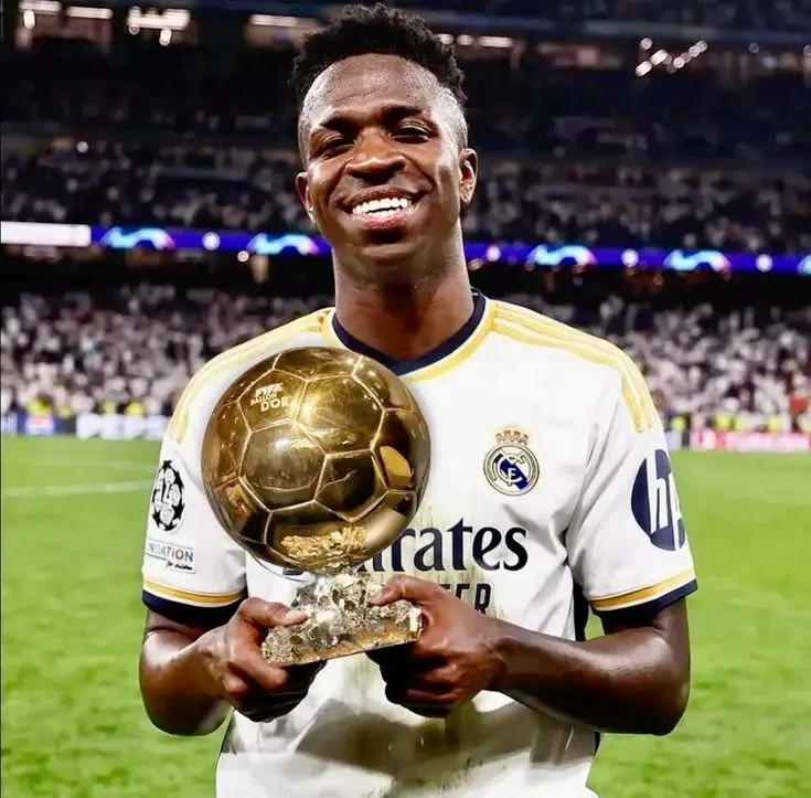 Bộ sưu tập ảnh Vinicius Jr, ngôi sao trẻ đầy tiềm năng của Real Madrid 24