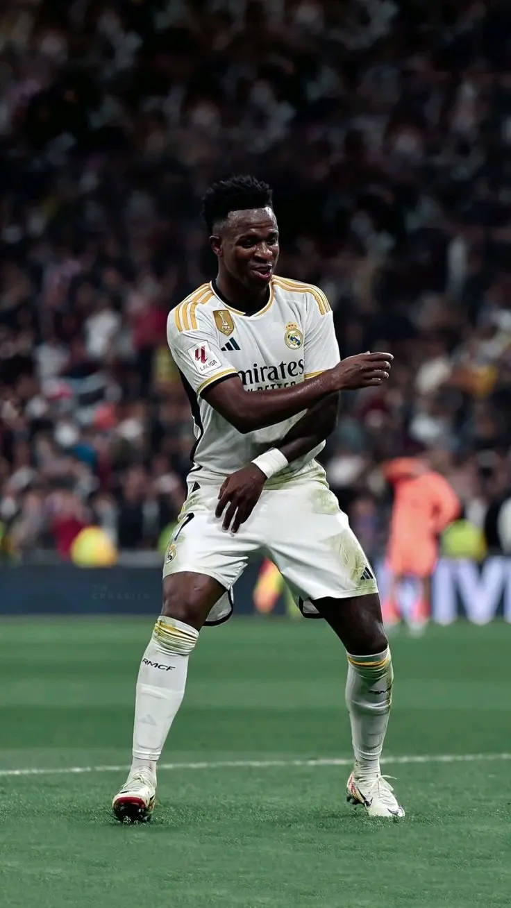 Bộ sưu tập ảnh Vinicius Jr, ngôi sao trẻ đầy tiềm năng của Real Madrid 3