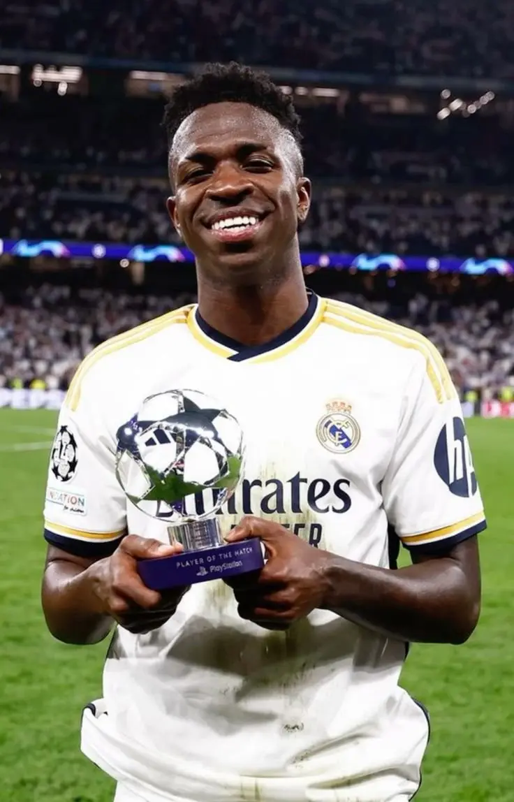 Bộ sưu tập ảnh Vinicius Jr, ngôi sao trẻ đầy tiềm năng của Real Madrid 41