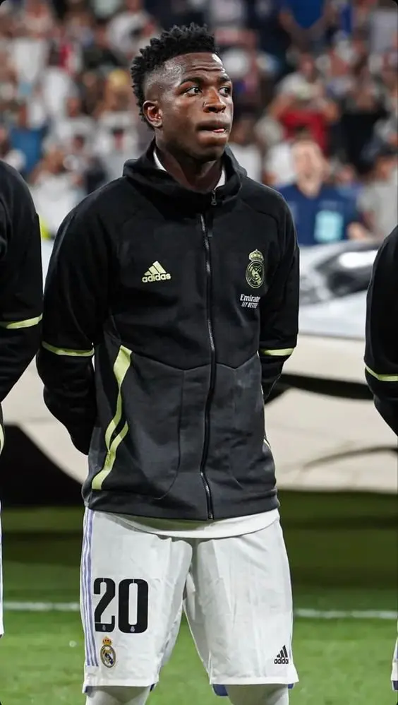 Bộ sưu tập ảnh Vinicius Jr, ngôi sao trẻ đầy tiềm năng của Real Madrid 43