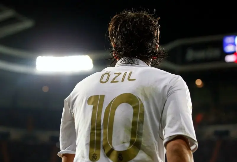 ảnh chế Mesut Özil 15