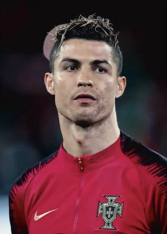 Chiêm ngưỡng kho ảnh Ronaldo đẹp nhất, tải miễn phí hình nền 45