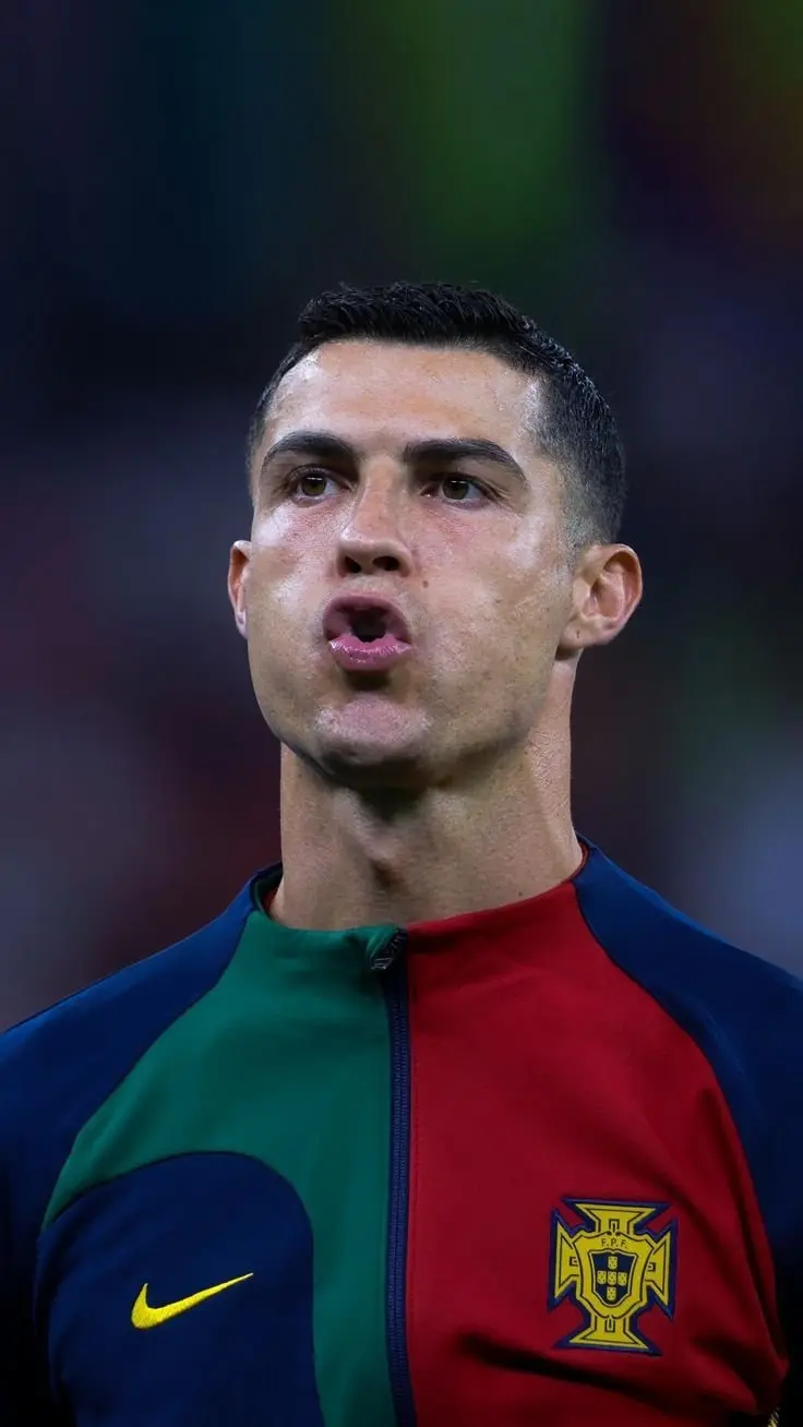 Chiêm ngưỡng kho ảnh Ronaldo đẹp nhất, tải miễn phí hình nền 10