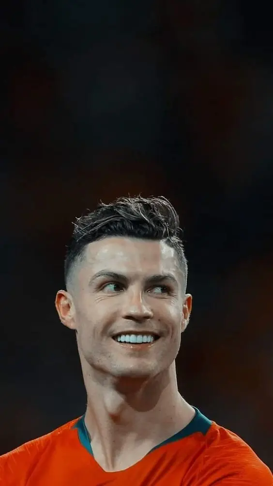 Chiêm ngưỡng kho ảnh Ronaldo đẹp nhất, tải miễn phí hình nền 17