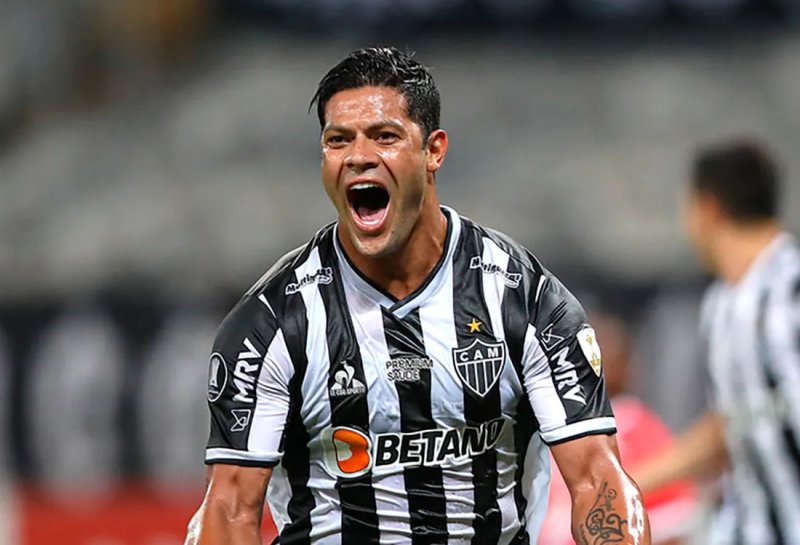 Atletico Mineiro 13