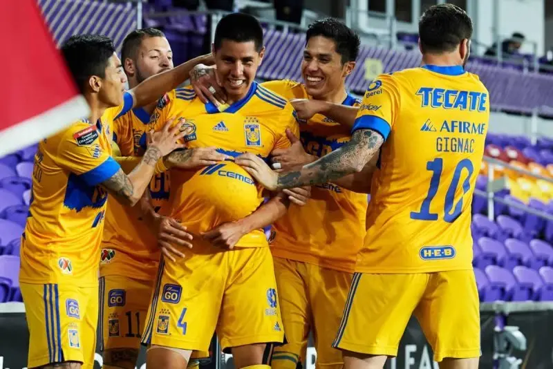 Tigres UANL 25