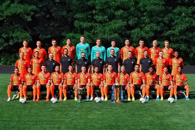 Shakhtar Donetsk 32