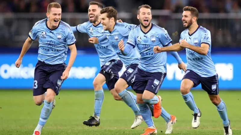 Sydney FC 40