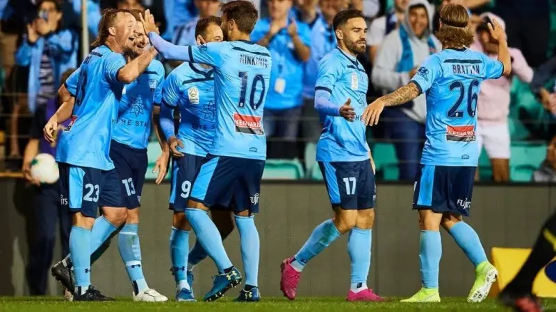 Sydney FC 41