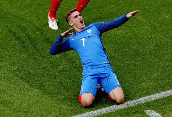 ảnh chế Antoine Griezmann 19