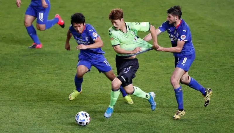 Suwon Samsung Bluewings 36