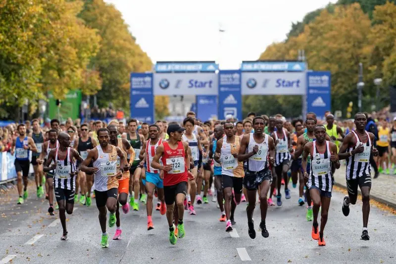 Amsterdam Marathon 28