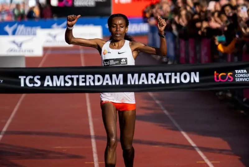 Amsterdam Marathon 10