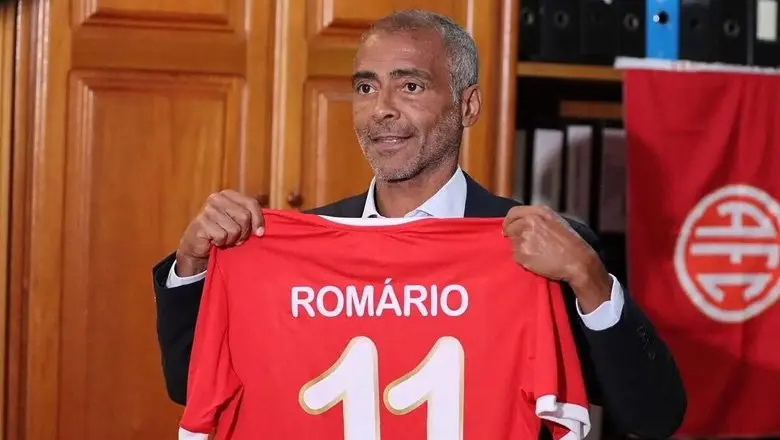 ảnh chế Romário 20