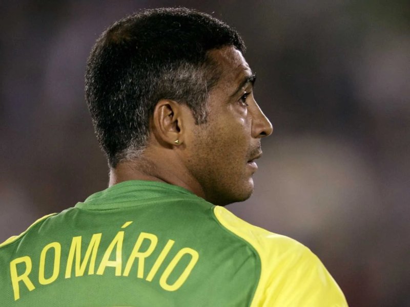 ảnh chế Romário 25