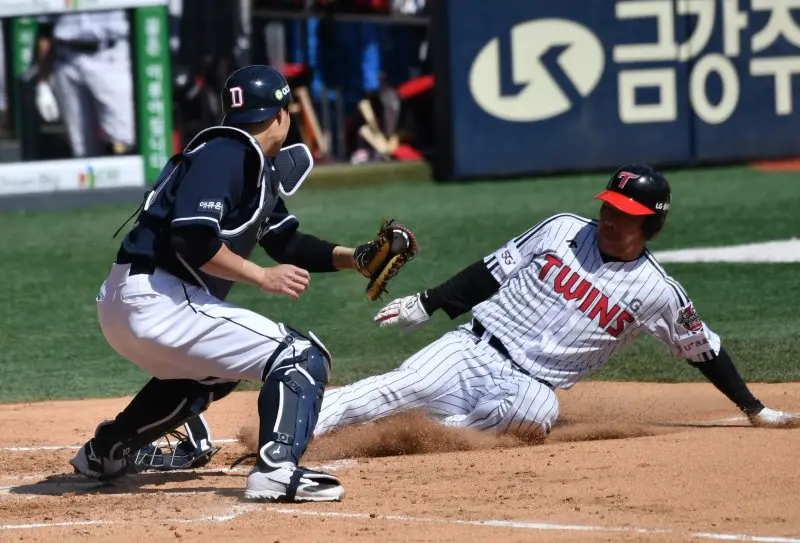 Korean Baseball Organization 1