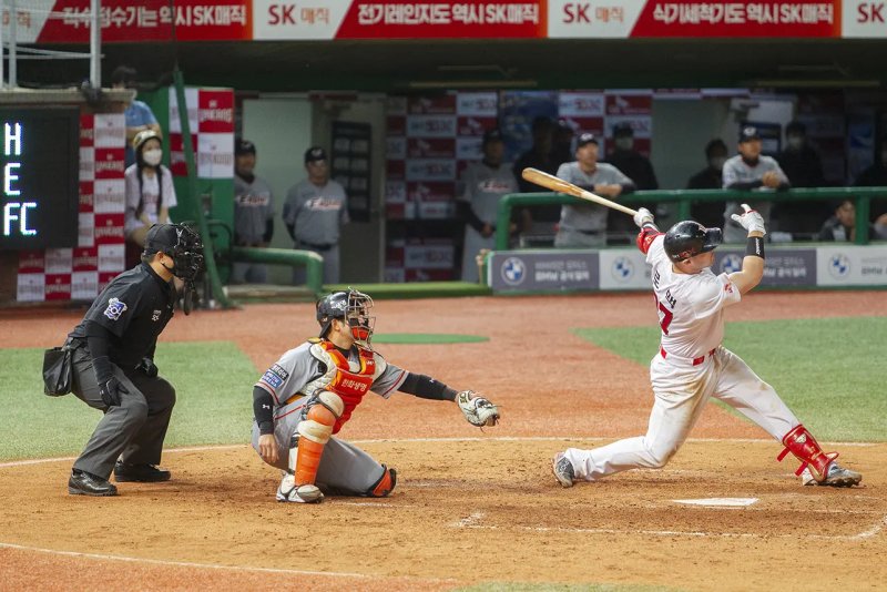 Korean Baseball Organization 24