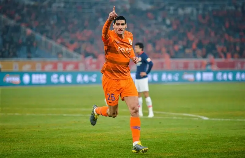 Shandong Luneng 15