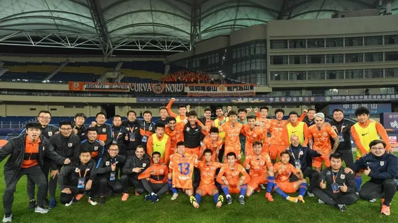 Shandong Luneng 03