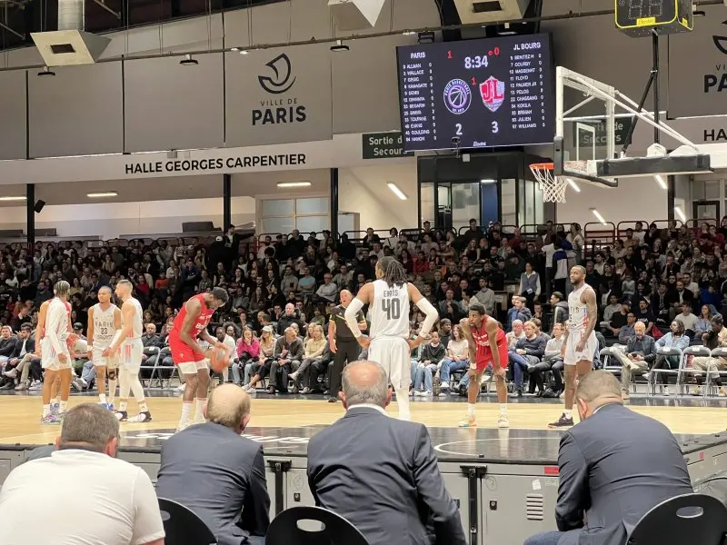 Ligue Nationale de Basket-ball 30