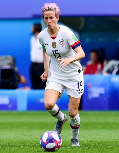 Tổng hợp những hình ảnh đẹp nhất của Megan Rapinoe 25